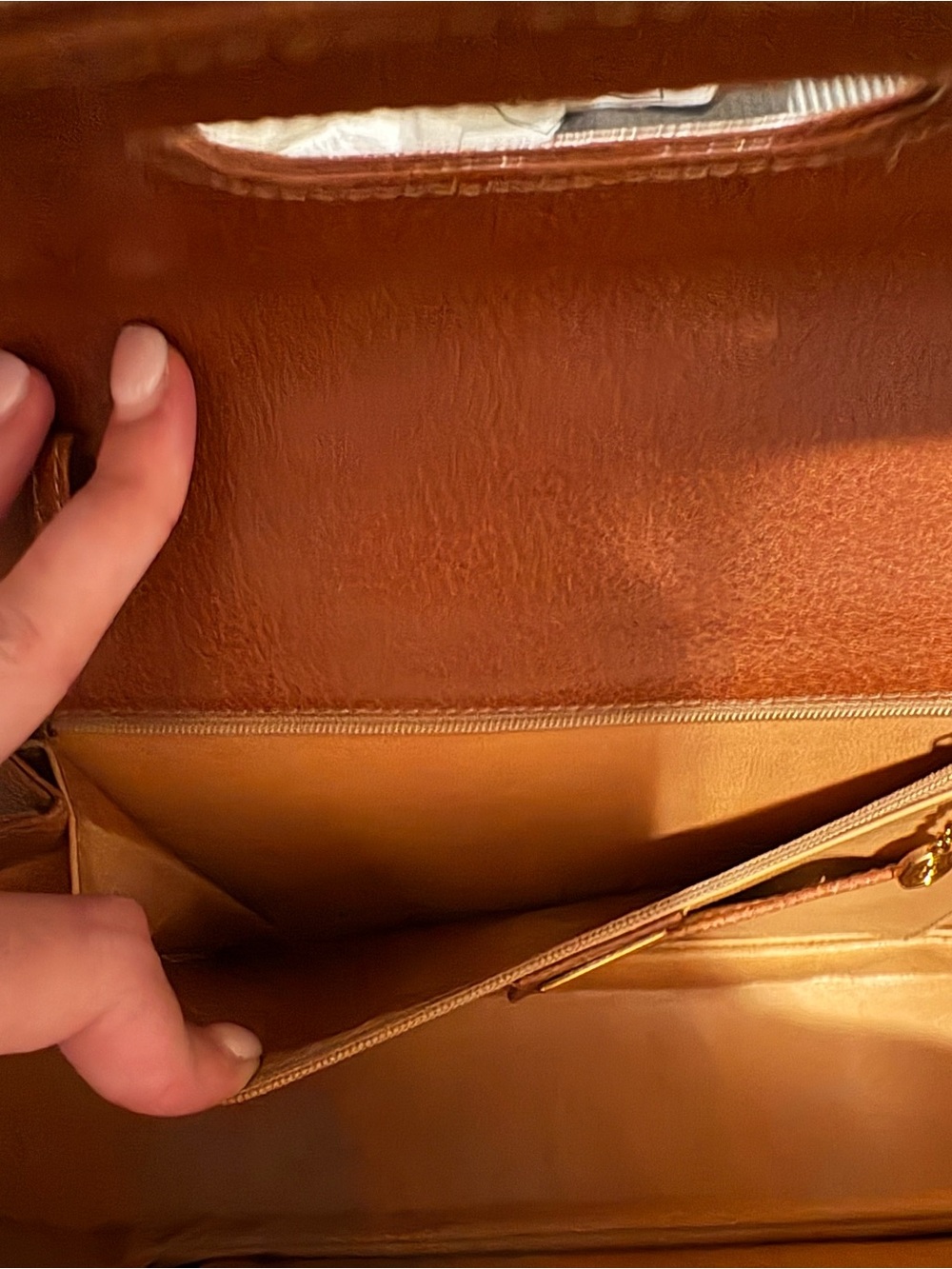 Gucci White Top-Handle Bag with Bamboo Handles - Picture 7 of 10